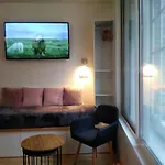 Design: Modern Serviced With Sea Views Dieppe