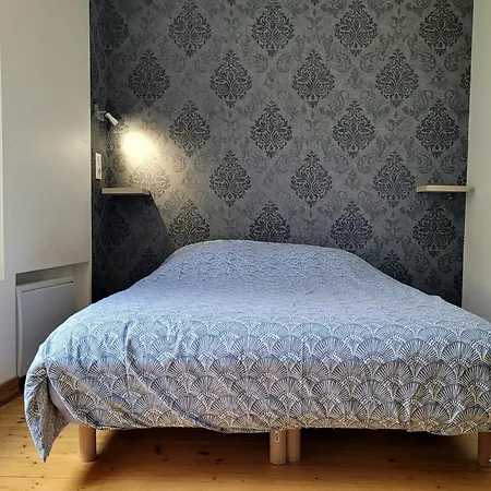 1 2 Salon ,3 Renoves , Netflix, Lits Faits A Votre Arrivee, Serviettes De Toilette, Menage, Wifi, En Hyper Centre ,plage A 190m, Box A Velos, Paiement 3 Fois Sans Frais, Prix *