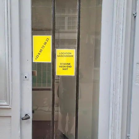 1 2 Salon ,3 Rénovés , Netflix, Lits Faits à Votre Arrivée, Serviettes De Toilette, Ménage, Wifi, En Hyper Centre ,plage à 190m, Box à Vélos, Paiement 3 Fois Sans Frais, Prix Apartamento *