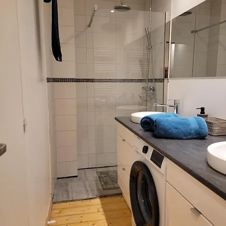 Avec Climatiseur Appartement Design Vous Propose, Un Appartement 2 Chambres Et Salon, 3 Appartements Une Piece, Dans Les Appartements , Netflix, Lits Faits A Votre Arrivee, Serviettes De Toilette, Menage, Wifi ,Plage A 190M, Box A Velos דייפ