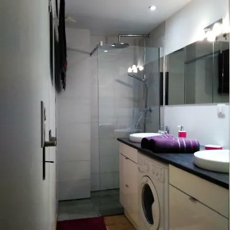 1 2 Salon ,3 Renoves , Netflix, Lits Faits A Votre Arrivee, Serviettes De Toilette, Menage, Wifi, En Hyper Centre ,plage A 190m, Box A Velos, Paiement 3 Fois Sans Frais, Prix Dieppe